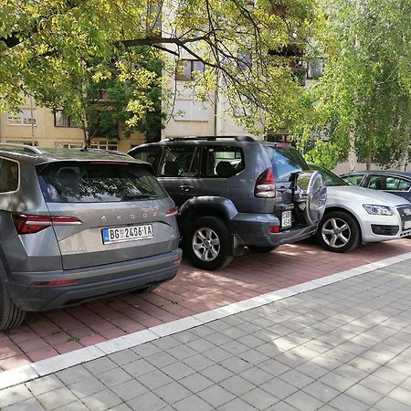 Kingston Pirot Exterior foto