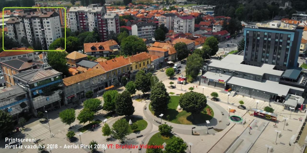 Kingston Pirot Exterior foto
